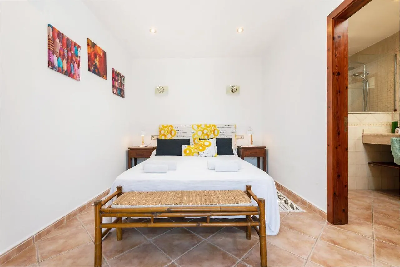 Villa Can Perello, Swimming Pool And Gardens Llubi Spain