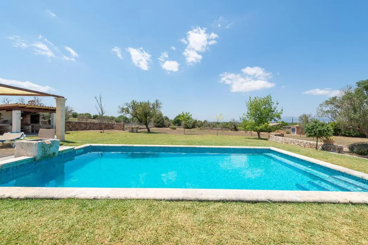 Villa Can Perello, Swimming Pool And Gardens Llubi