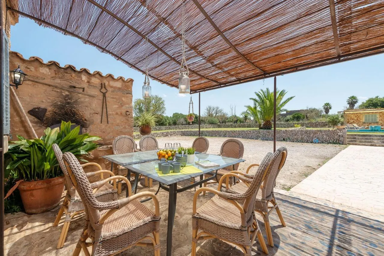 Villa Can Perello, Swimming Pool And Gardens Llubi 0*,  Spain