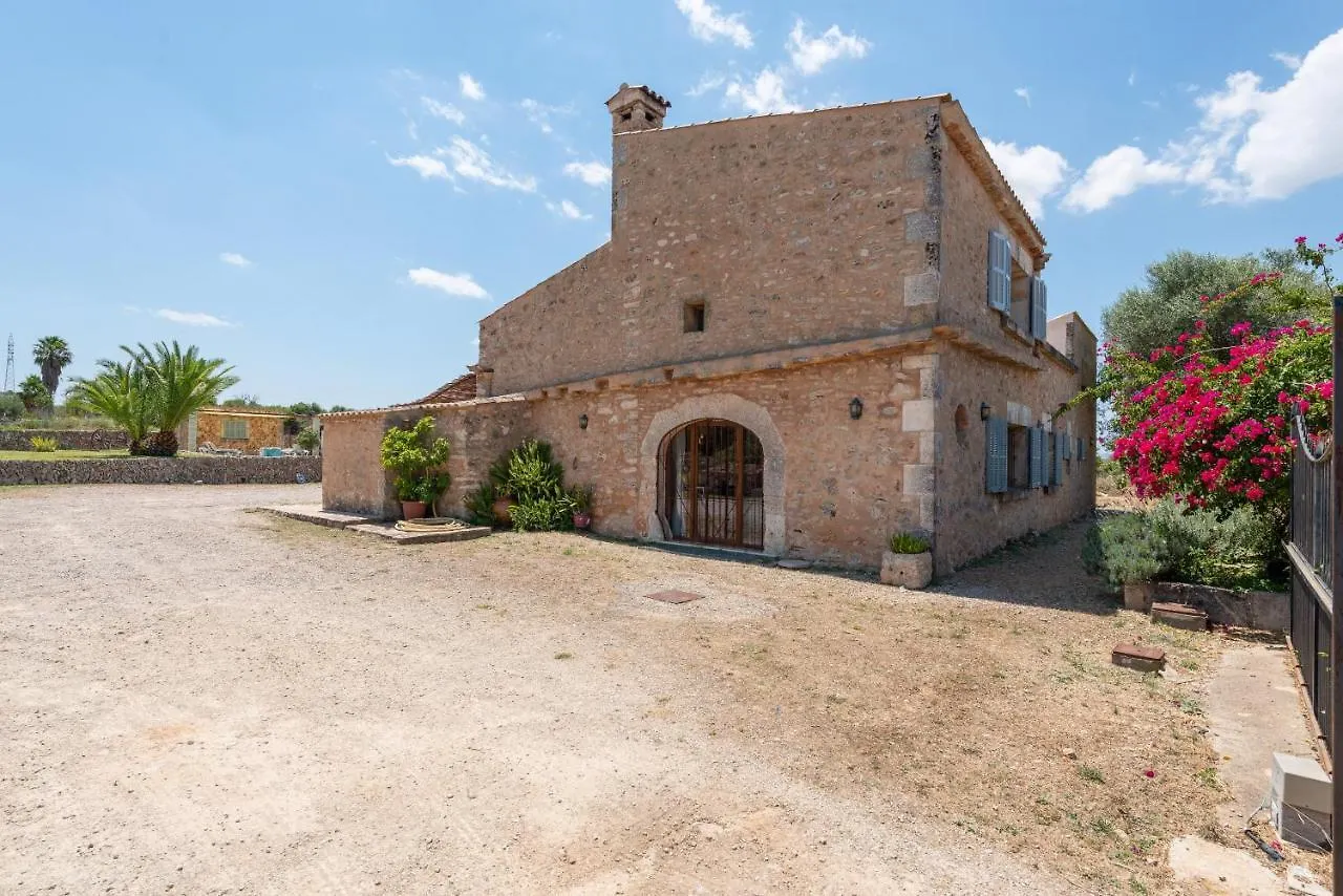 Villa Can Perello, Swimming Pool And Gardens Llubi