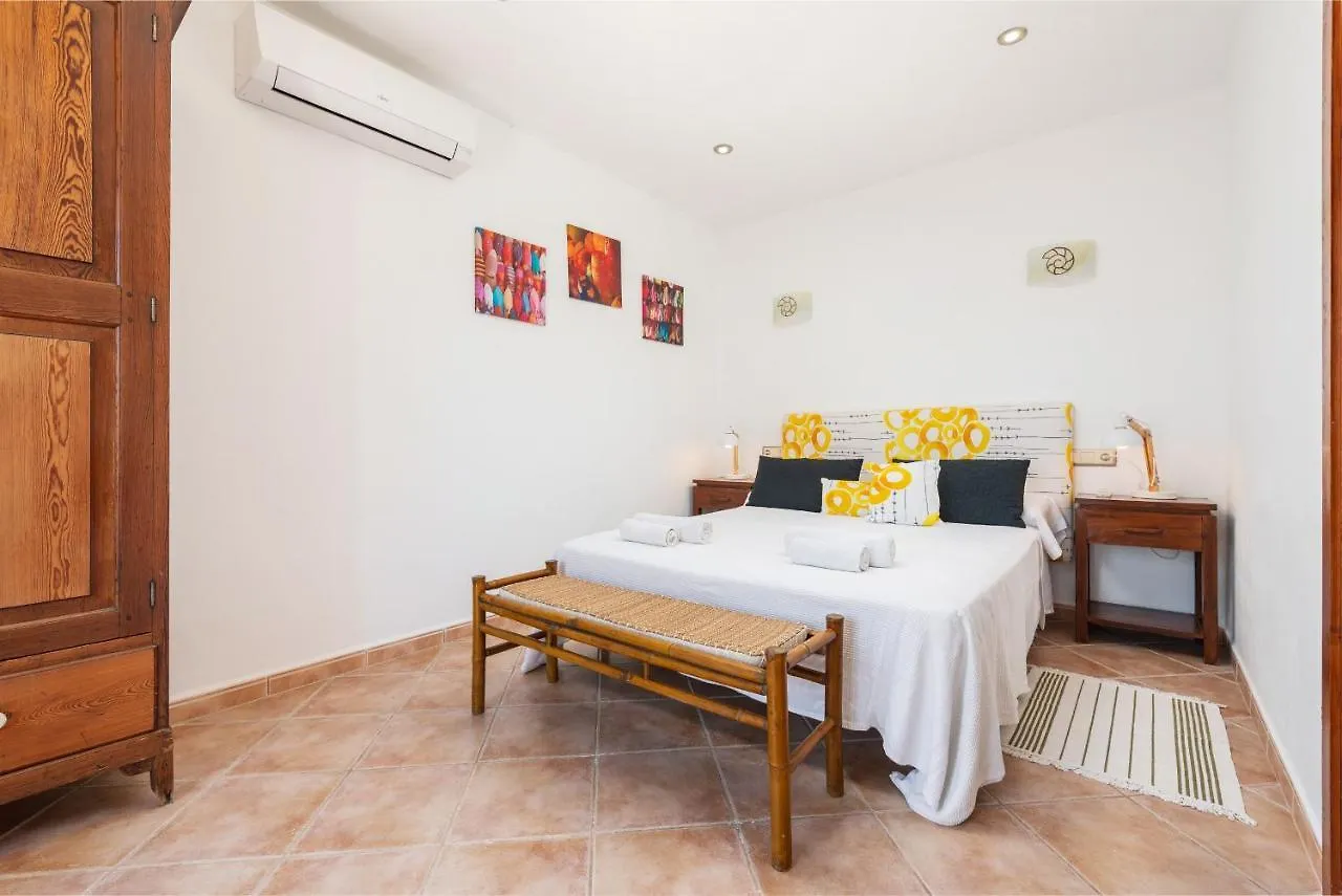 Villa Can Perello, Swimming Pool And Gardens Llubi Spain