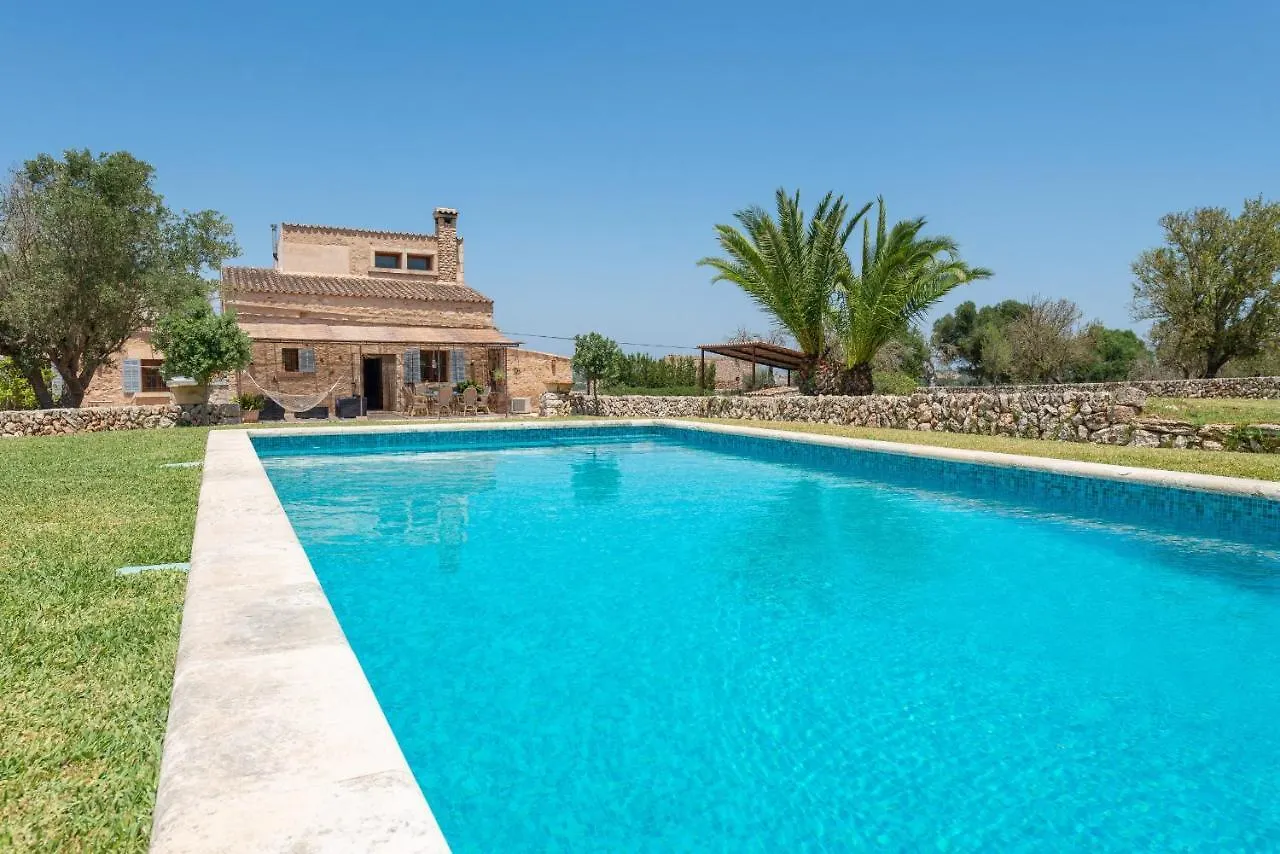 Villa Can Perello, Swimming Pool And Gardens Llubi