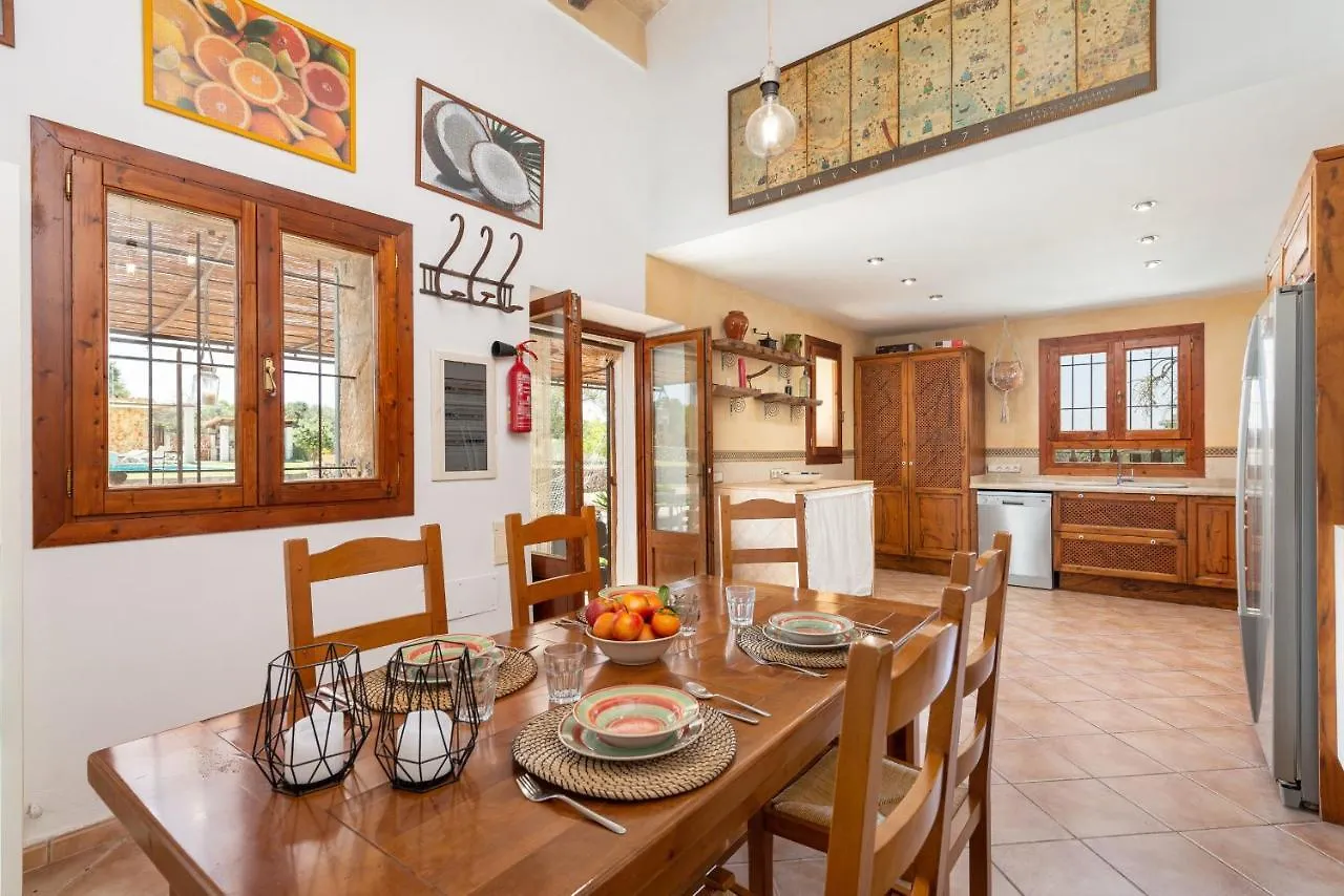 Villa Can Perello, Swimming Pool And Gardens Llubi