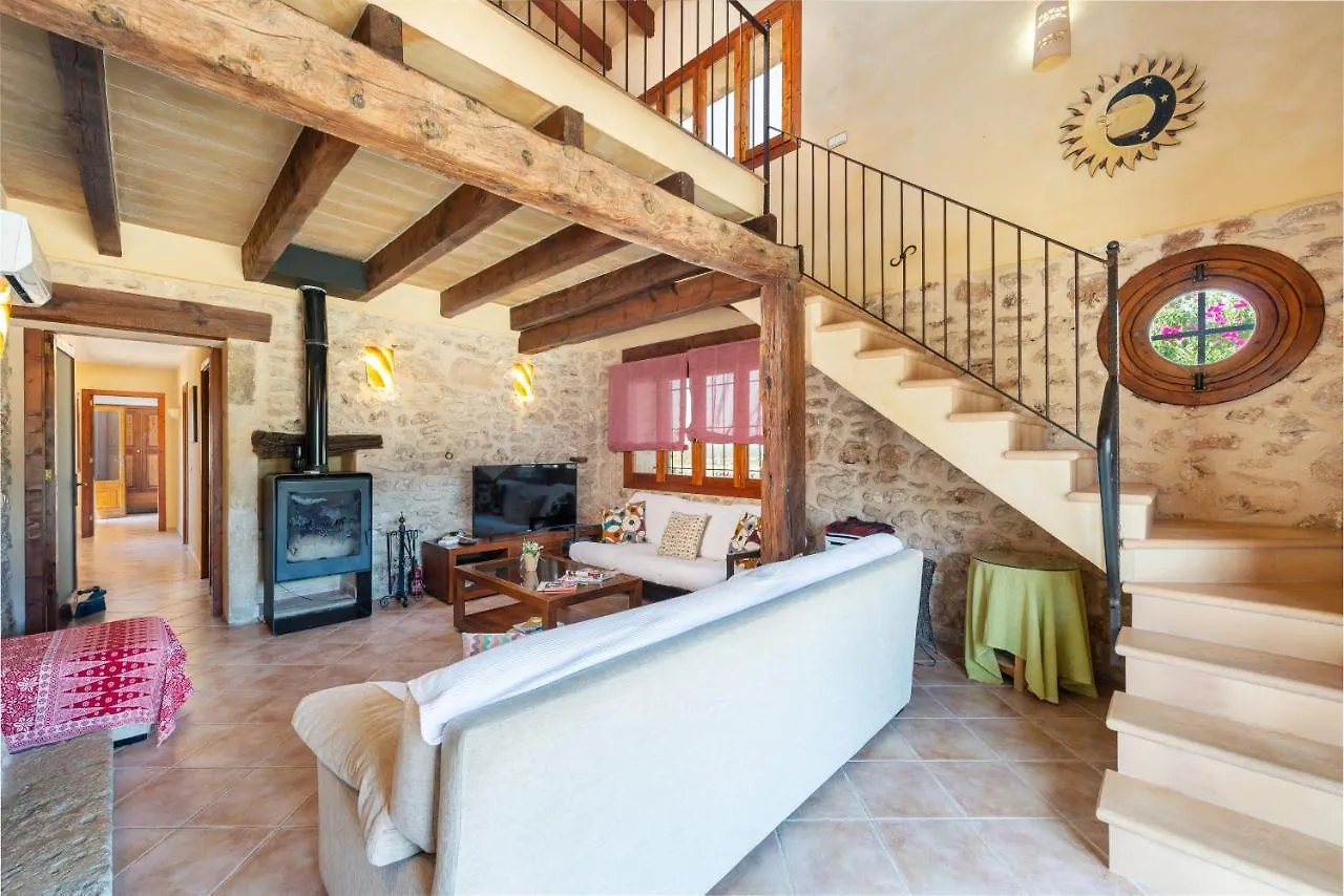 Villa Can Perello, Swimming Pool And Gardens Llubi